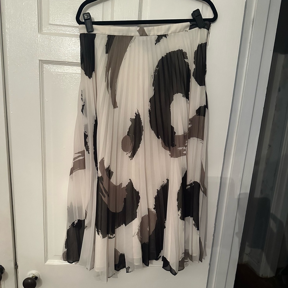 BR Pleated (Accordion Style) Midi Skirt